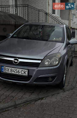 Хэтчбек Opel Astra 2004 в Тернополе