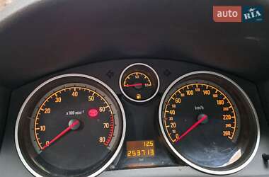 Универсал Opel Astra 2008 в 