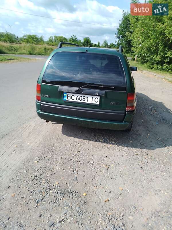 Універсал Opel Astra 1997 в Львові