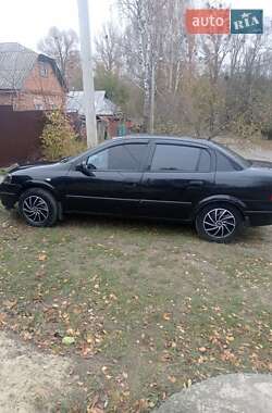 Седан Opel Astra 2008 в Ромнах