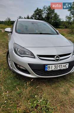 Универсал Opel Astra 2015 в 