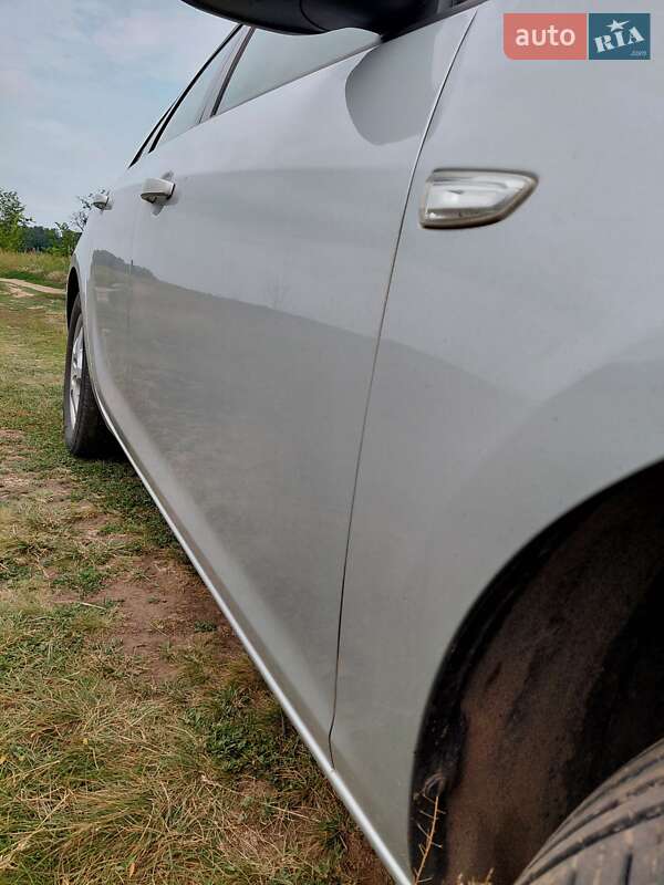 Универсал Opel Astra 2015 в Ахтырке фото 29 Универсал Opel Astra 2015 в Ахтырке