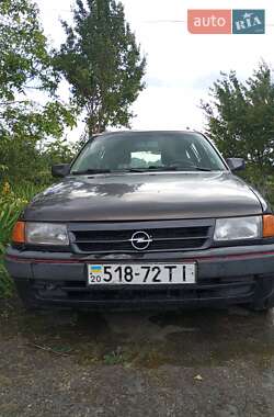 Универсал Opel Astra 1993 в Кременце