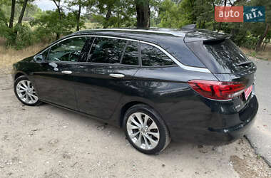 Універсал Opel Astra 2016 в 