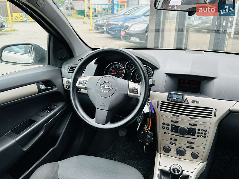 Універсал Opel Astra 2007 в Харкові