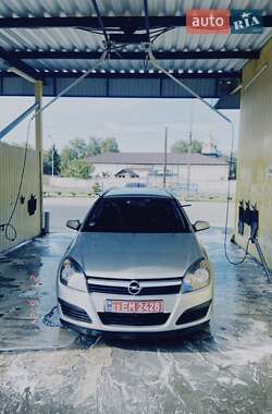 Универсал Opel Astra 2006 в 