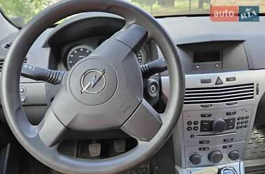Универсал Opel Astra 2009 в 