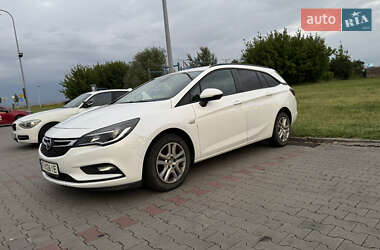 Універсал Opel Astra 2016 в Перегінське