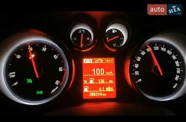 Універсал Opel Astra 2012 в Білій Церкві
