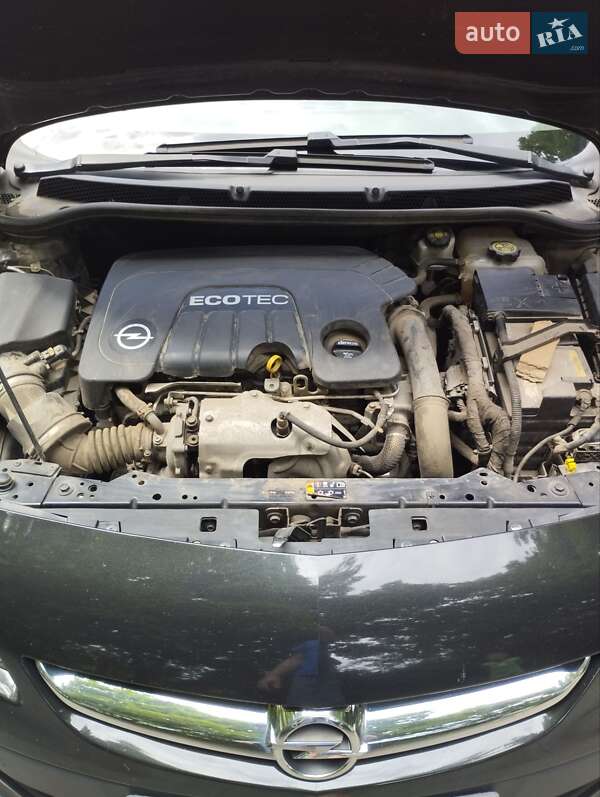 Универсал Opel Astra 2015 в Виннице