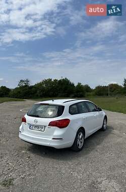 Универсал Opel Astra 2016 в 