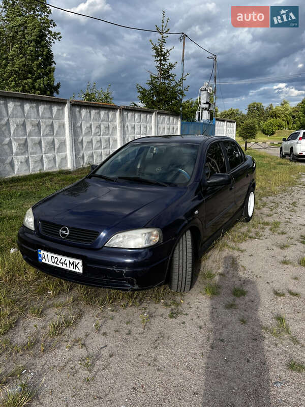 Седан Opel Astra 2005 в Житомире