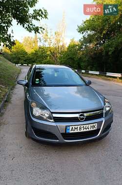 Универсал Opel Astra 2007 в Житомире