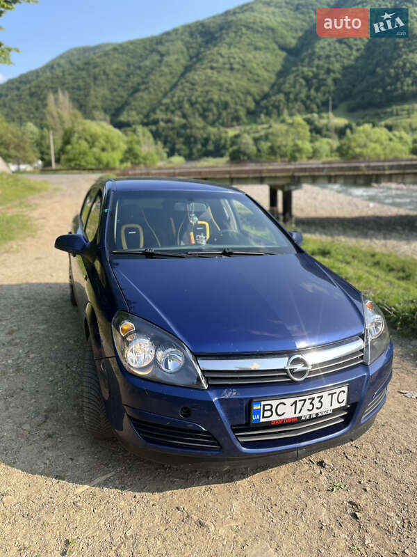 Opel Astra 2004