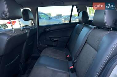 Универсал Opel Astra 2010 в 