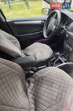 Універсал Opel Astra 2005 в Харкові