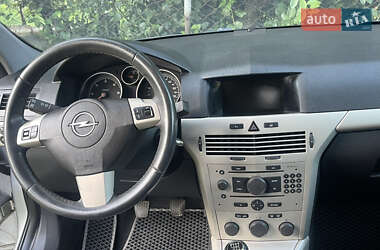 Универсал Opel Astra 2008 в 