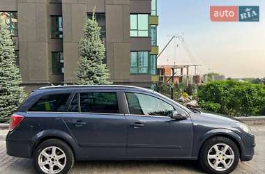 Универсал Opel Astra 2006 в 