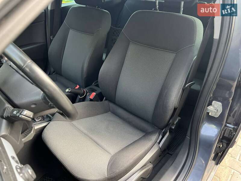 Универсал Opel Astra 2006 в Киеве