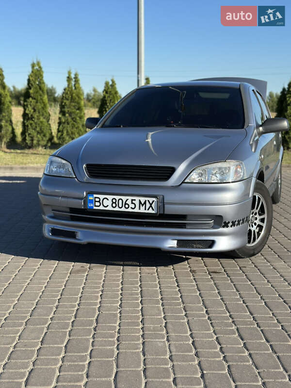 Седан Opel Astra 2007 в Городку