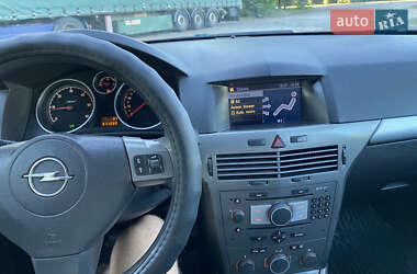 Універсал Opel Astra 2005 в 