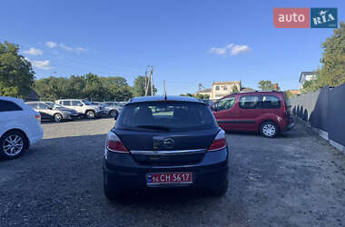 Хетчбек Opel Astra 2006 в 