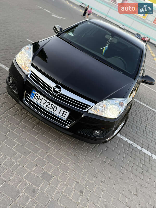Opel Astra 2008