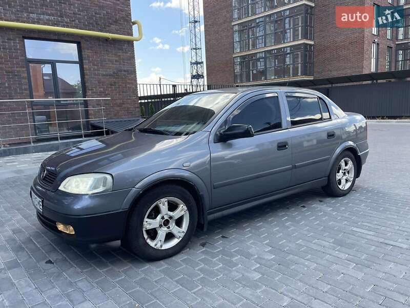 Opel Astra 2006
