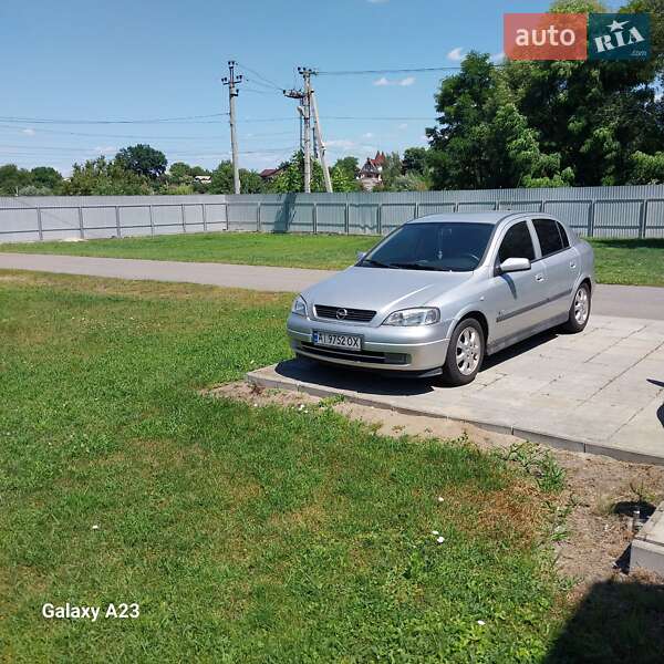 Opel Astra 2003