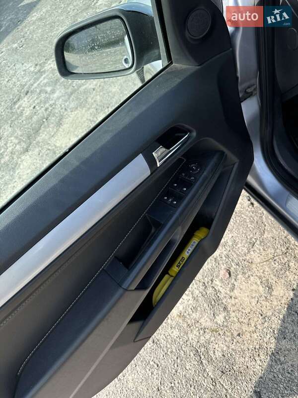 Универсал Opel Astra 2006 в Ровно фото 4 Универсал Opel Astra 2006 в Ровно