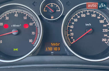 Универсал Opel Astra 2010 в 