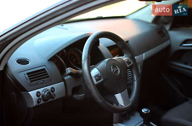 Універсал Opel Astra 2008 в 