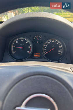 Универсал Opel Astra 2007 в 