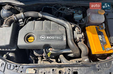 Универсал Opel Astra 2007 в 