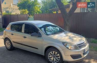 Хетчбек Opel Astra 2006 в Боровій