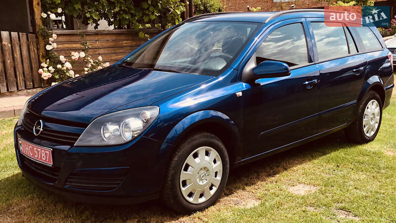 Универсал Opel Astra 2005 в Тернополе