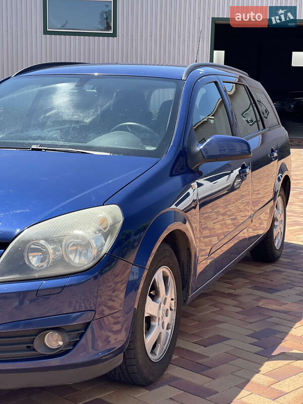 Универсал Opel Astra 2005 в Виннице
