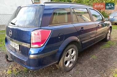 Универсал Opel Astra 2004 в Здолбунове