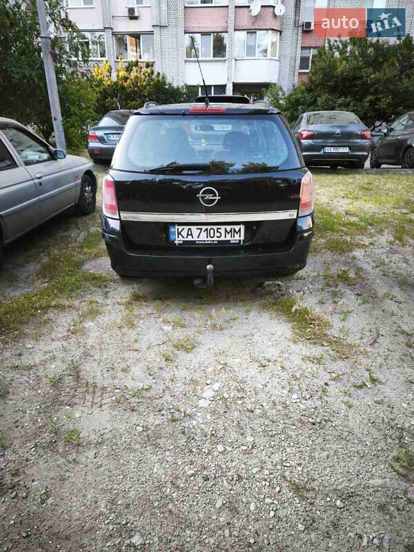 Універсал Opel Astra 2005 в Києві