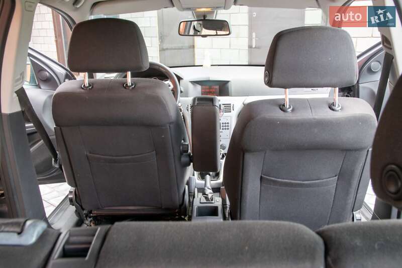 Универсал Opel Astra 2009 в Вараше фото 22 Универсал Opel Astra 2009 в Вараше