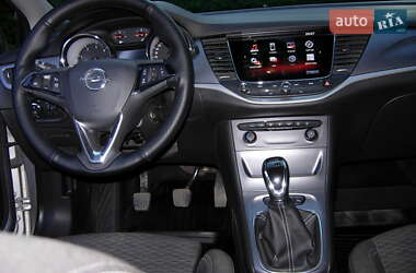 Универсал Opel Astra 2018 в 