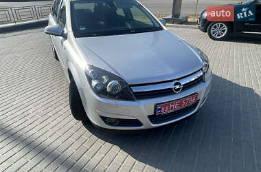 Универсал Opel Astra 2004 в 