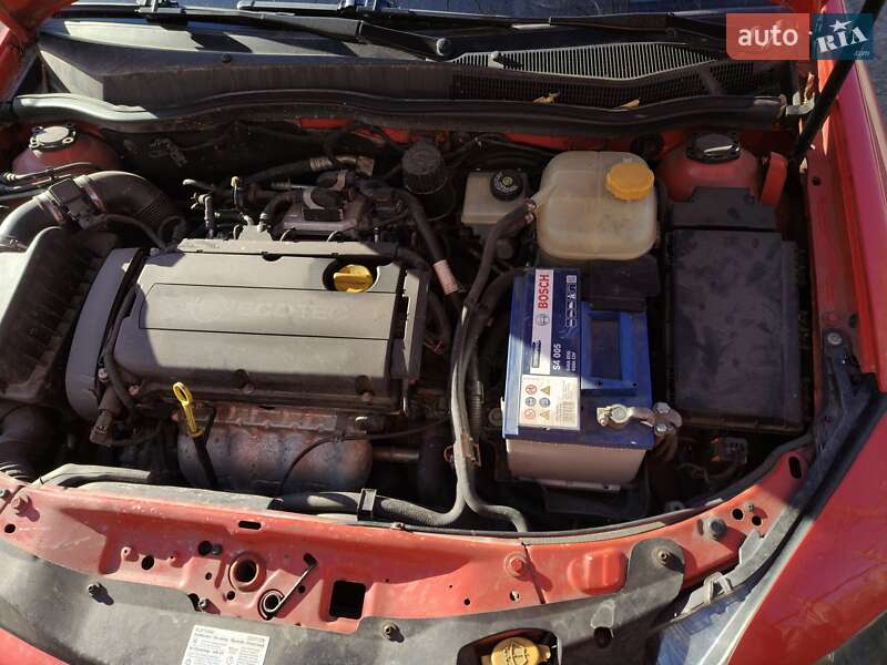 Купе Opel Astra 2007 в Каменском