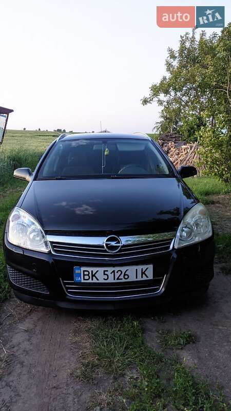 Универсал Opel Astra 2007 в Дубно