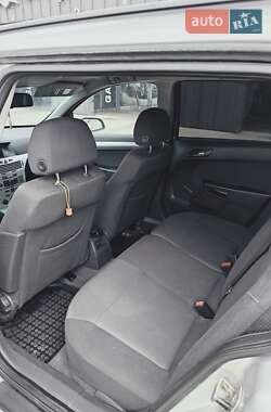 Универсал Opel Astra 2009 в 