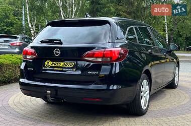 Универсал Opel Astra 2018 в 