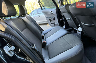 Универсал Opel Astra 2008 в 