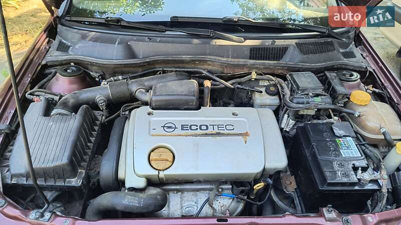 Хетчбек Opel Astra 2002 в Ізмаїлі