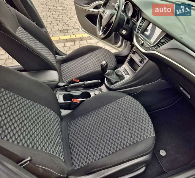Универсал Opel Astra 2020 в Кропивницком
