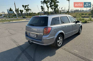 Универсал Opel Astra 2005 в 